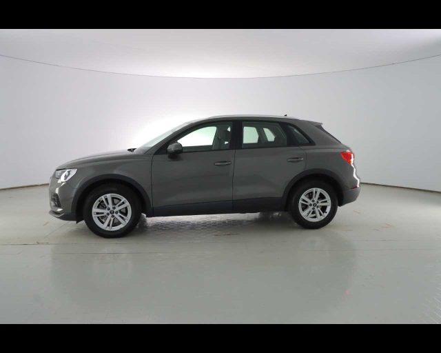 AUDI Q3 35 TFSI S tronic Business