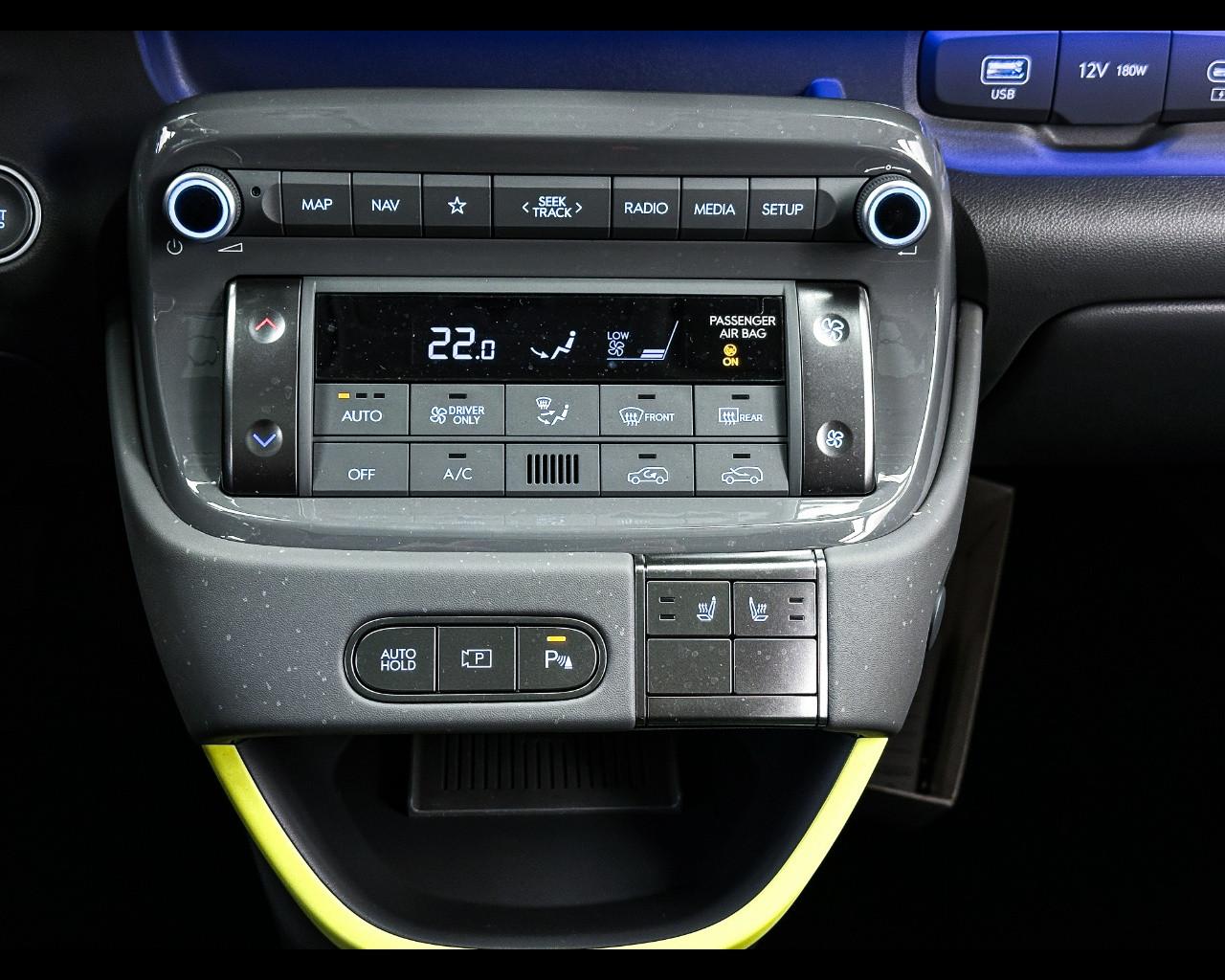 HYUNDAI Inster Cross - Inster Cross 49 kWh +pluse pack