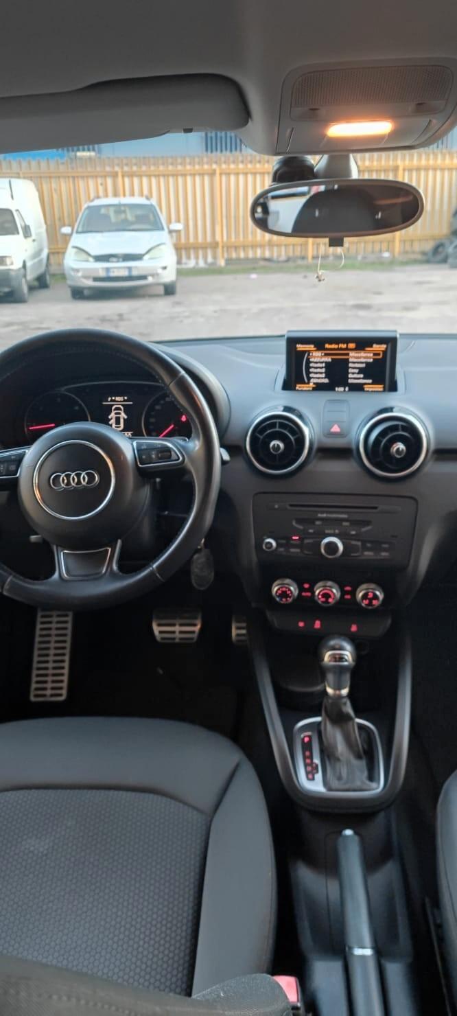 Audi A1 1.6 TDI S tronic line edition