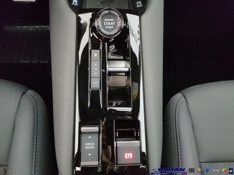 Alfa Romeo Junior Hybrid 145cv TECHNO Speciale