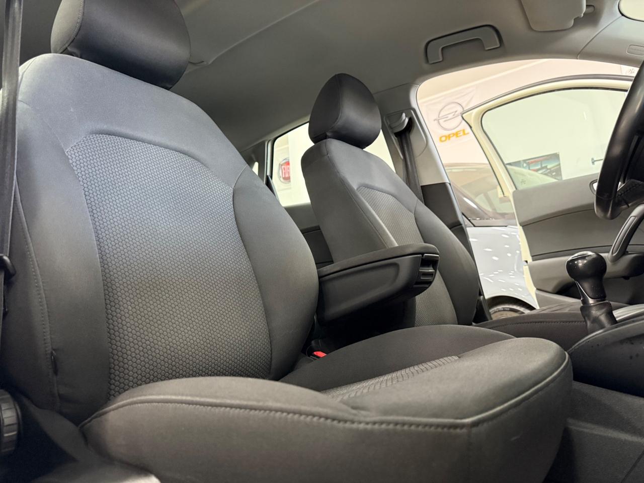 Audi A1 1.6 tdi 5P 2014 nuova full optional