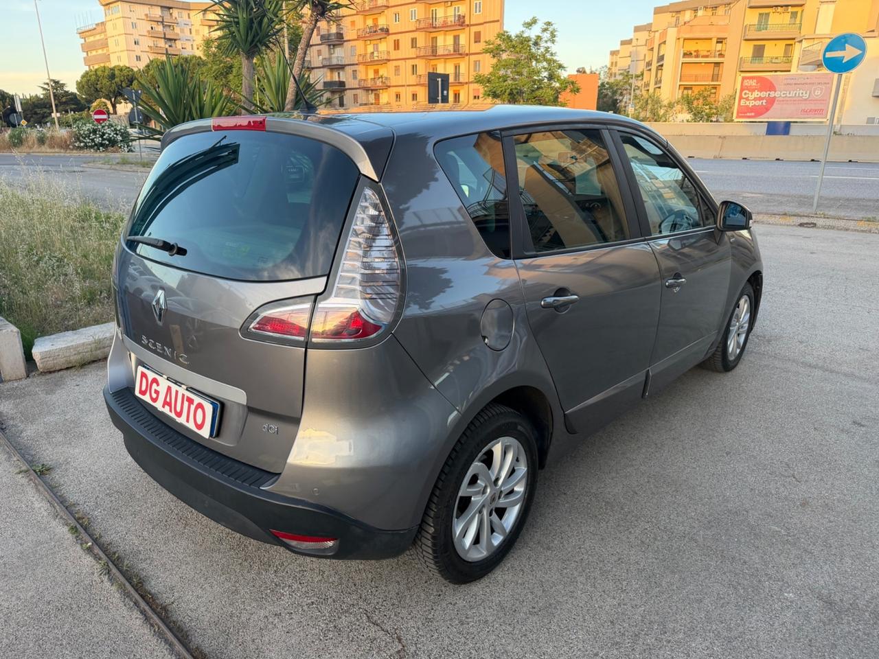 Renault Scenic XMod 1.5 dCi 110 CV 2016