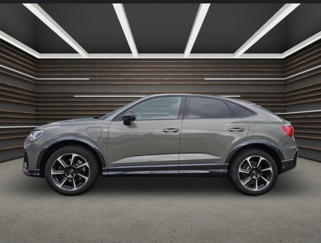 Audi Q3 Spb 45TFSI S tronic S LINE PACK esterno CERCHI 20