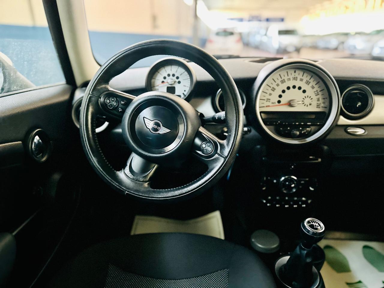 Splendida Mini 1.6benz/2012/ok neopatentati