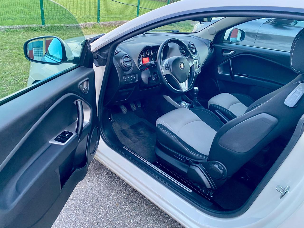 Alfa Romeo MiTo 51000 Km Neopatentati 105cv 6marce