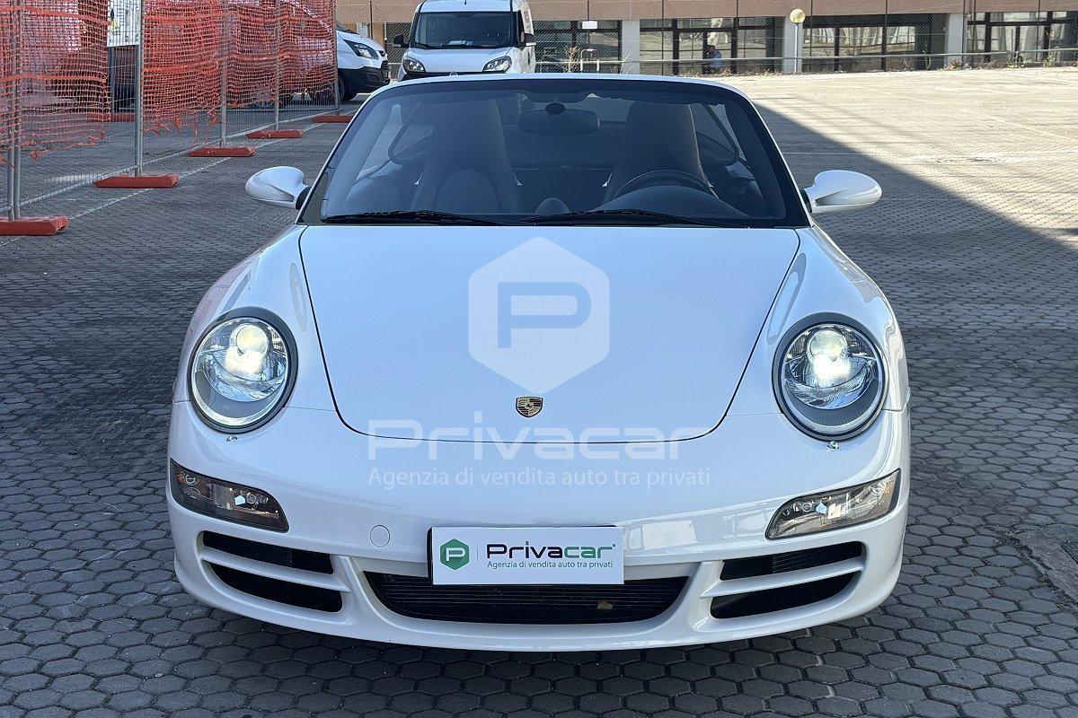 PORSCHE 911 Carrera 4 Cabriolet