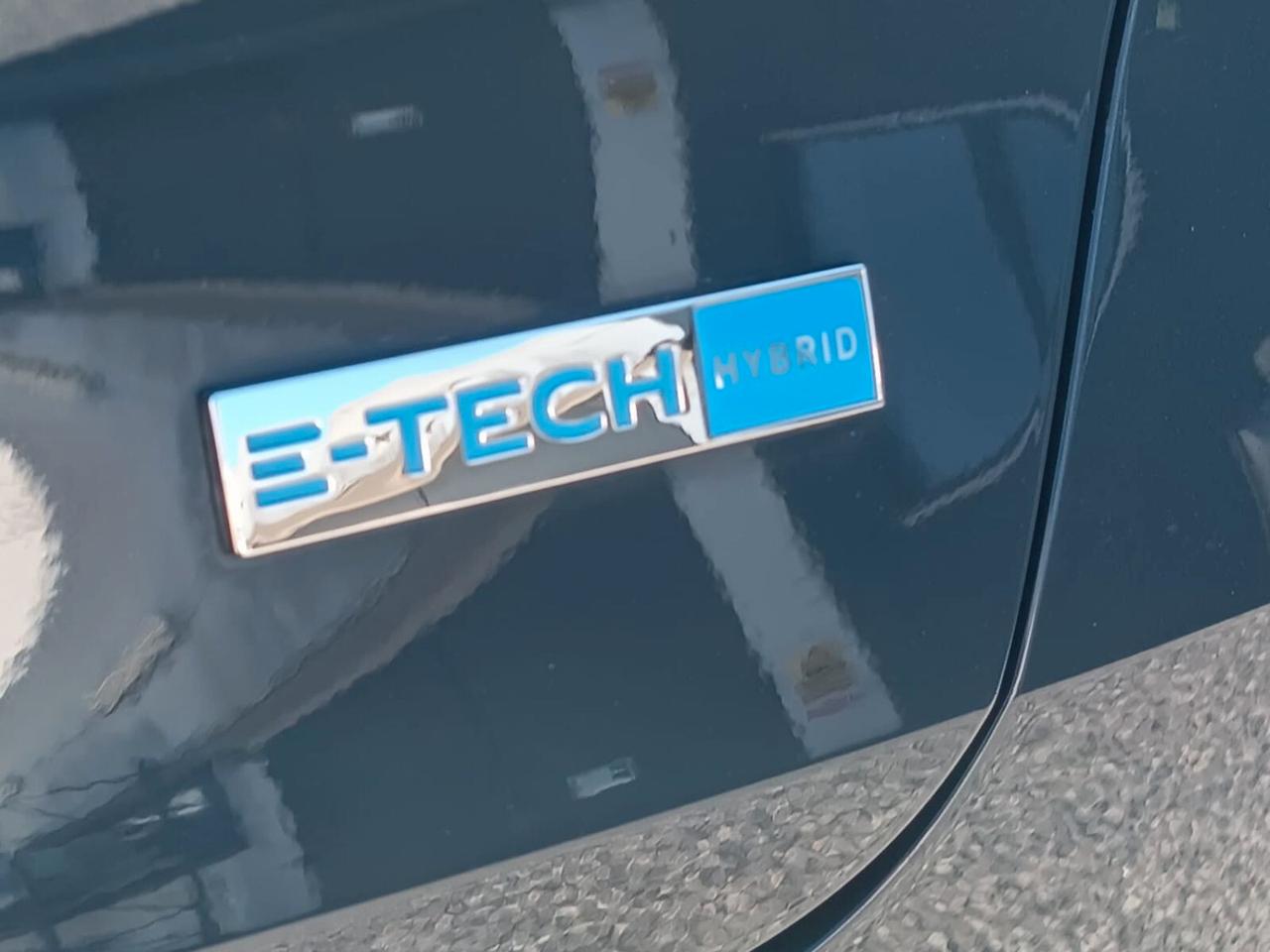 Renault Captur Full Hybrid E-Tech 145 CV Zen