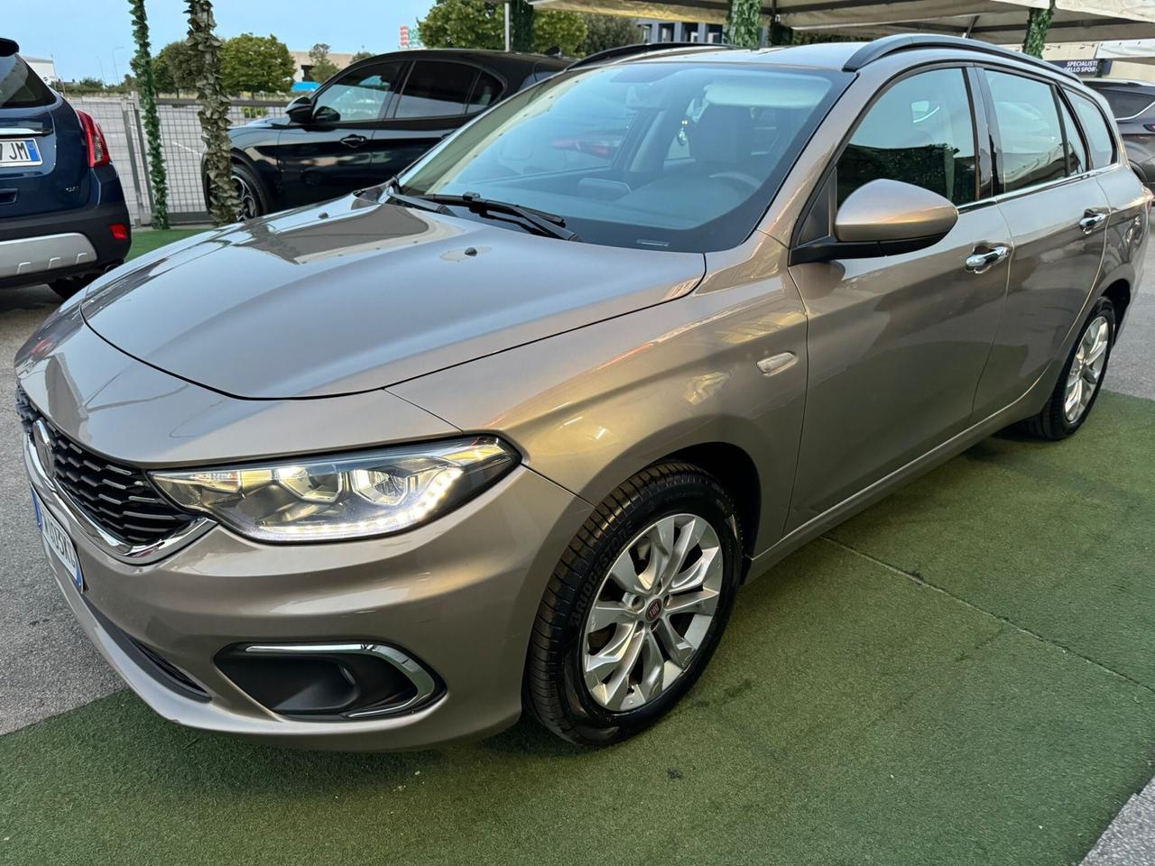 Fiat Tipo 1.6 Mjt 120CV S&S SW Lounge NUOVA