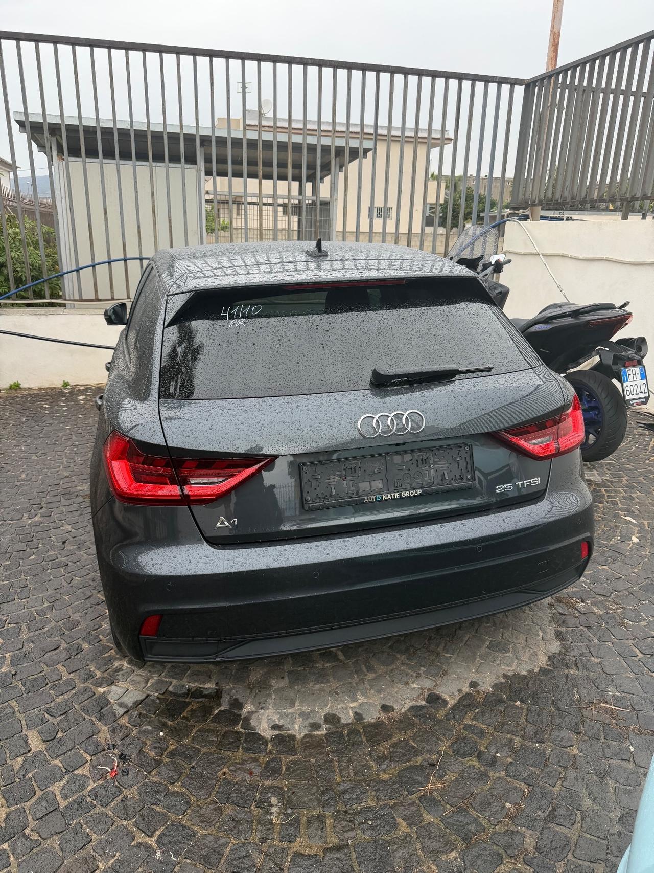 Audi A1 SPB 25TFSI Advanced Cambio Manuale Fari Matrix