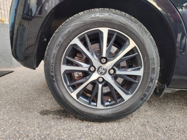 TOYOTA Yaris 1.5 Hybrid 5 porte Y20 PREZZO REALE-NEOPATENTATI
