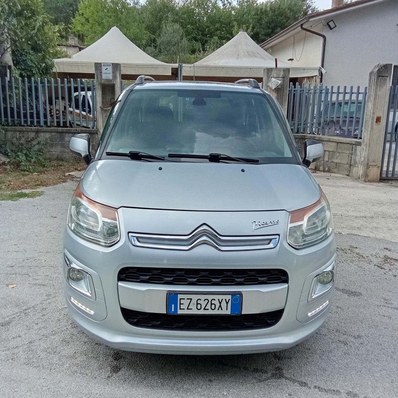 Citroen C3 Picasso 100 Exclusive E6 016