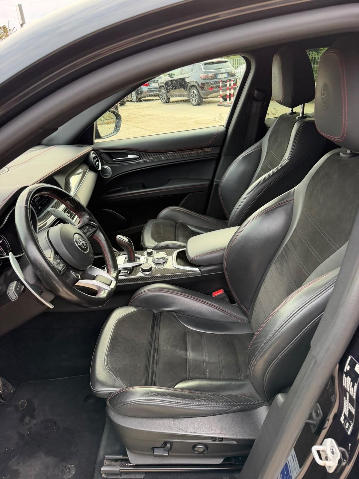 Alfa Romeo Stelvio 2.2 estrema 210 CV AT8 Q4 Veloce