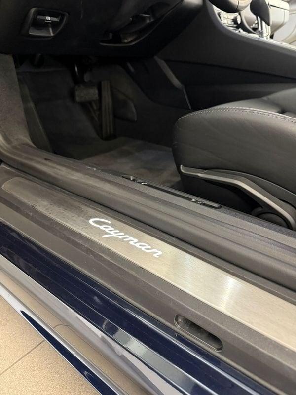 Porsche 718 2.0 Cayman