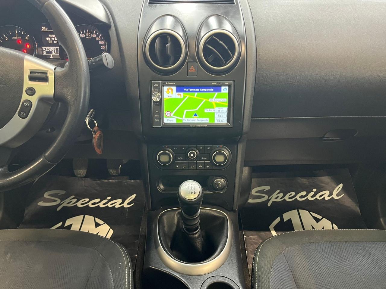 Nissan Qashqai 2.0 dCi DPF Tekna 7 POSTI TETTO