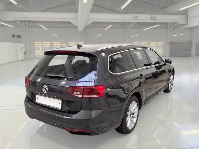 Volkswagen Passat 1.6 TDI SCR BMT Business DSG