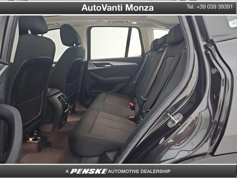 BMW X3 sDrive18d 48V Business Advantage