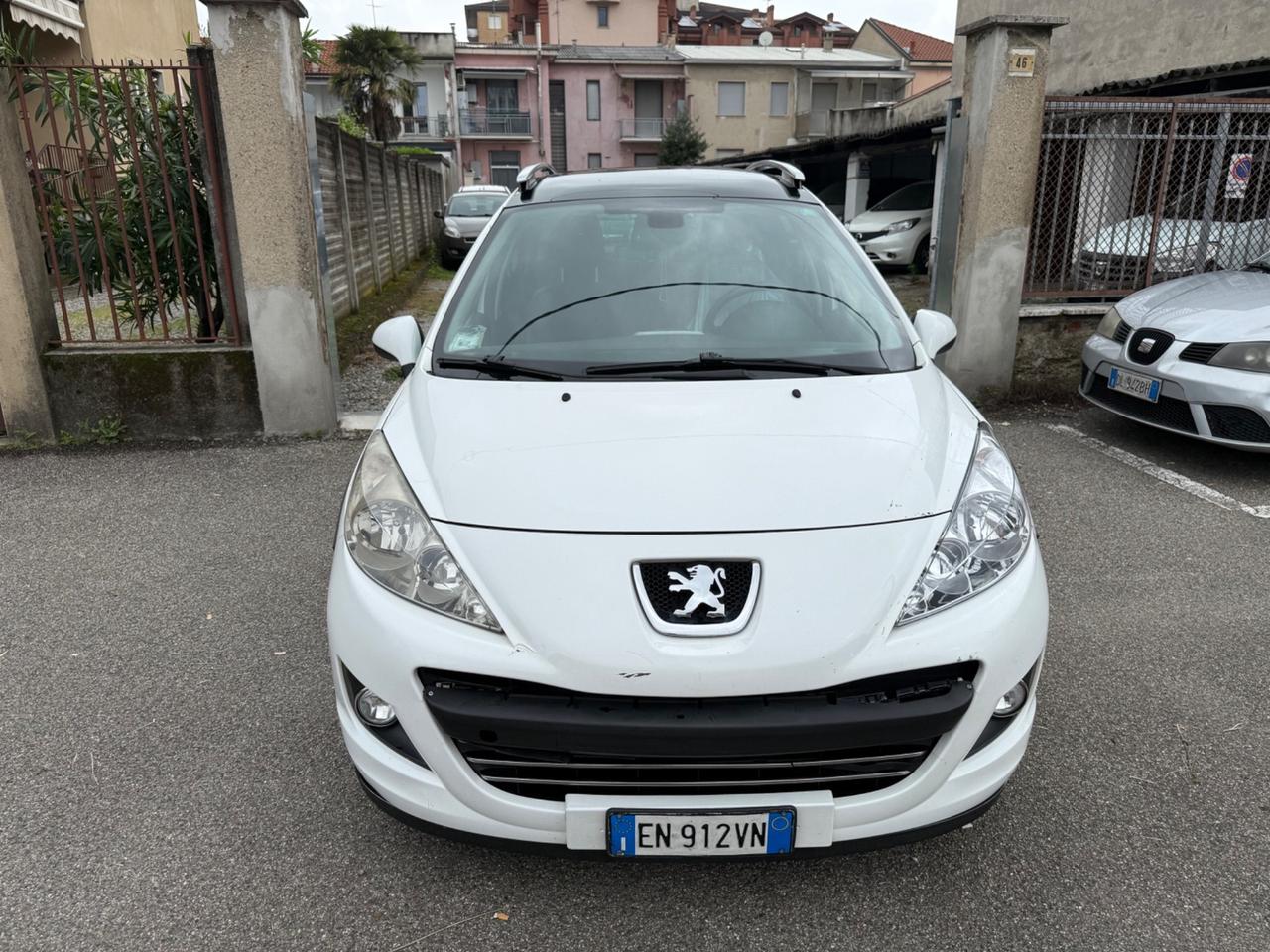 Peugeot 207 1.6 8V HDi 112CV allure