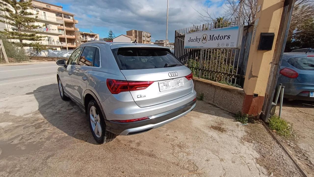 Audi Q3 35 TDI S tronic line edition