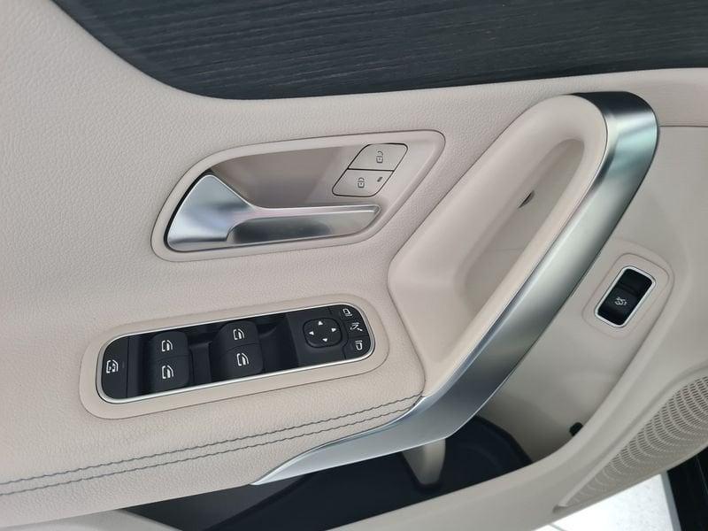 Mercedes-Benz CLA CLA Coupe 200 d Sport