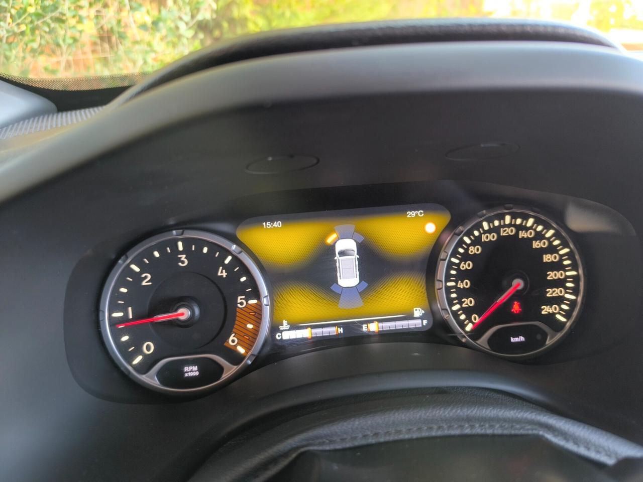 N2 JEEP RENEGADE LIMITED/BUSINESS 1.6 DIESEL