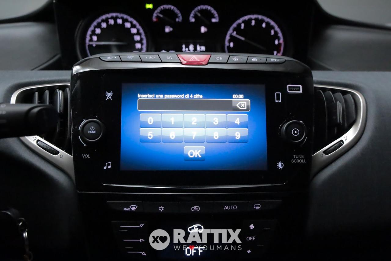 Lancia Ypsilon 1.0 Firefly Hybrid 70CV Gold