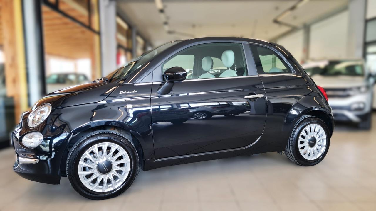 Fiat 500 1.0 HYBRID DOLCEVITA