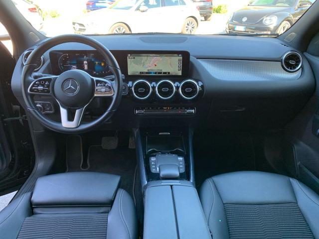 MERCEDES - Classe GLA - 200 d Automatic Sport Plus