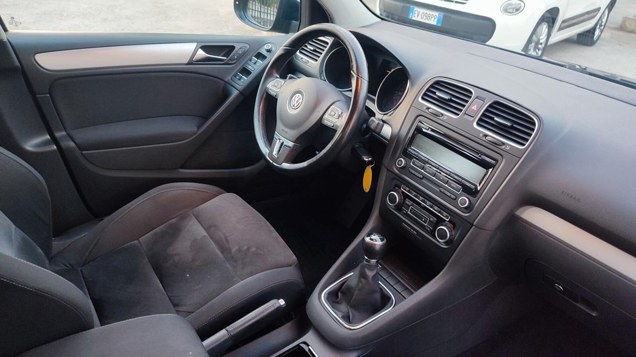 Volkswagen Golf 1.6 TDI DPF 5p. Highline