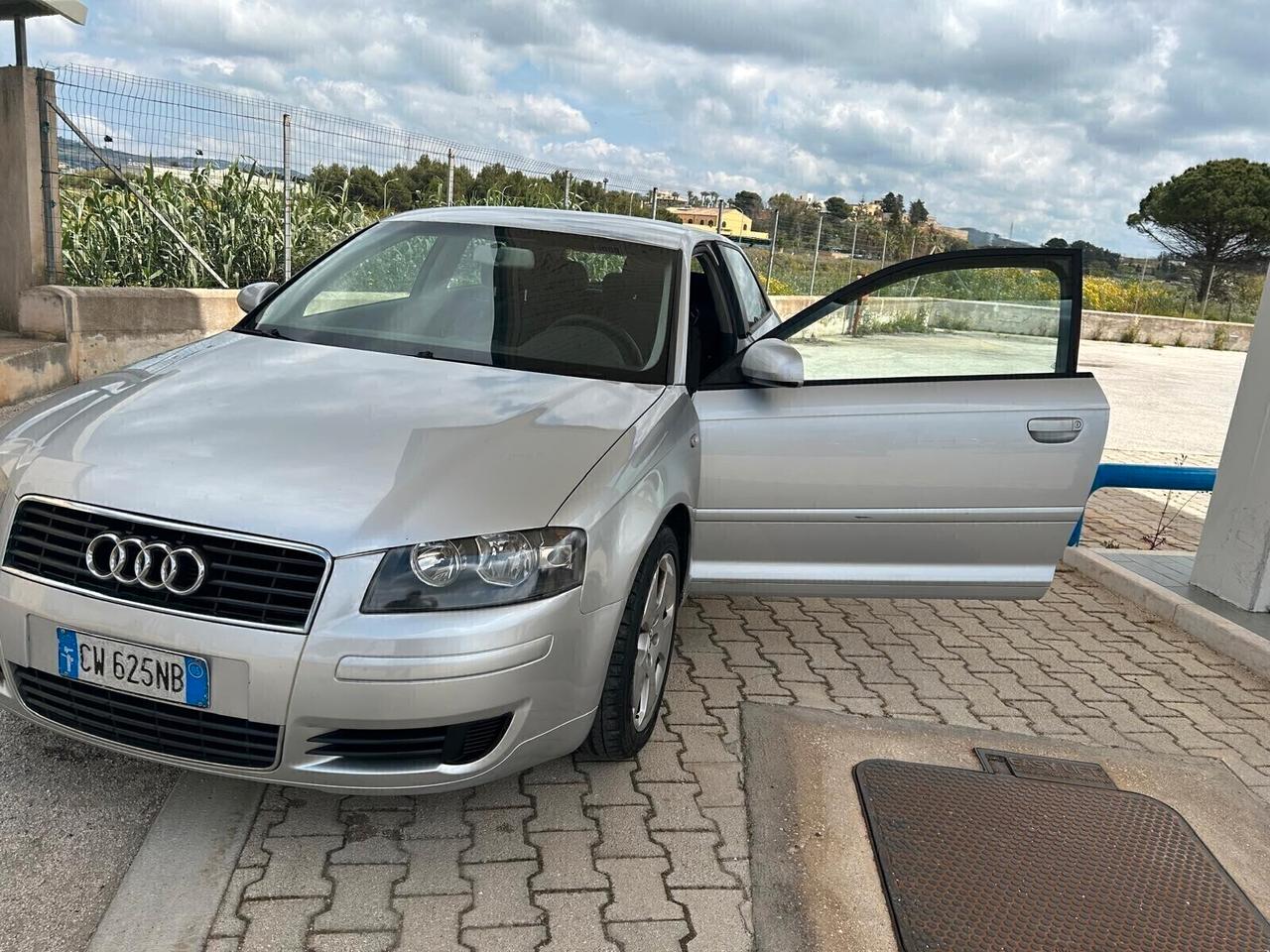 Audi A3 2.0 16V TDI Ambiente