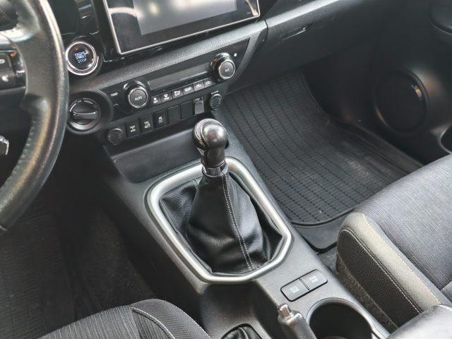 TOYOTA Hilux 2.4d150cv 4WD GANCIO TRAINO