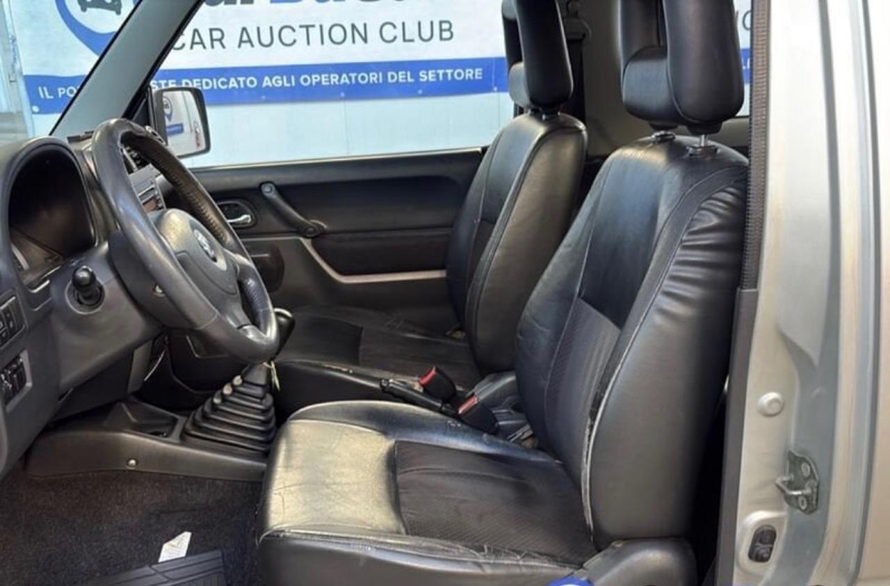 Suzuki Jimny 1.3i 16V cat 4WD JLX