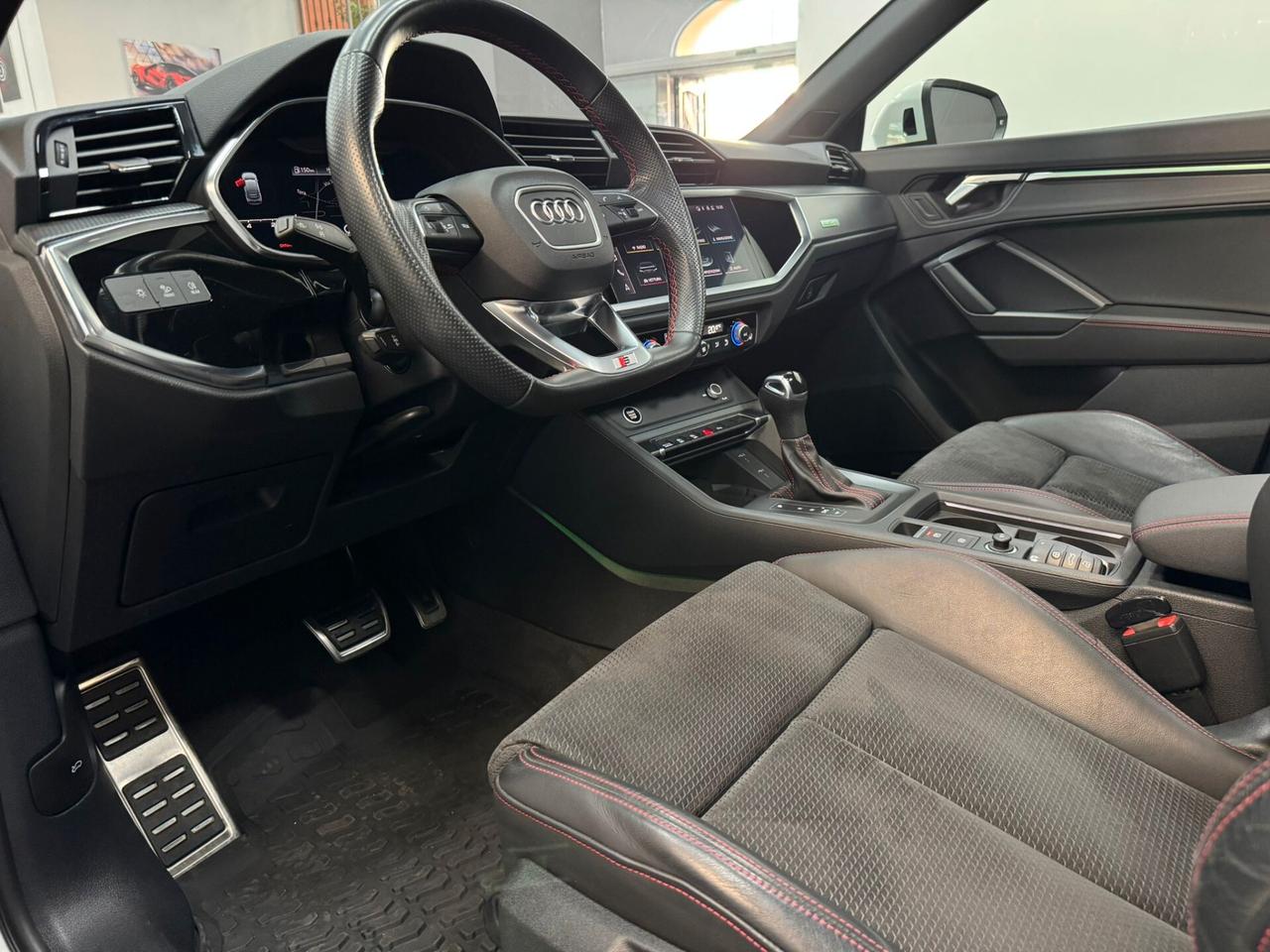 AUDI Q3 SPORTBACK 35 TDI Quattro S-tronic S-line Edition