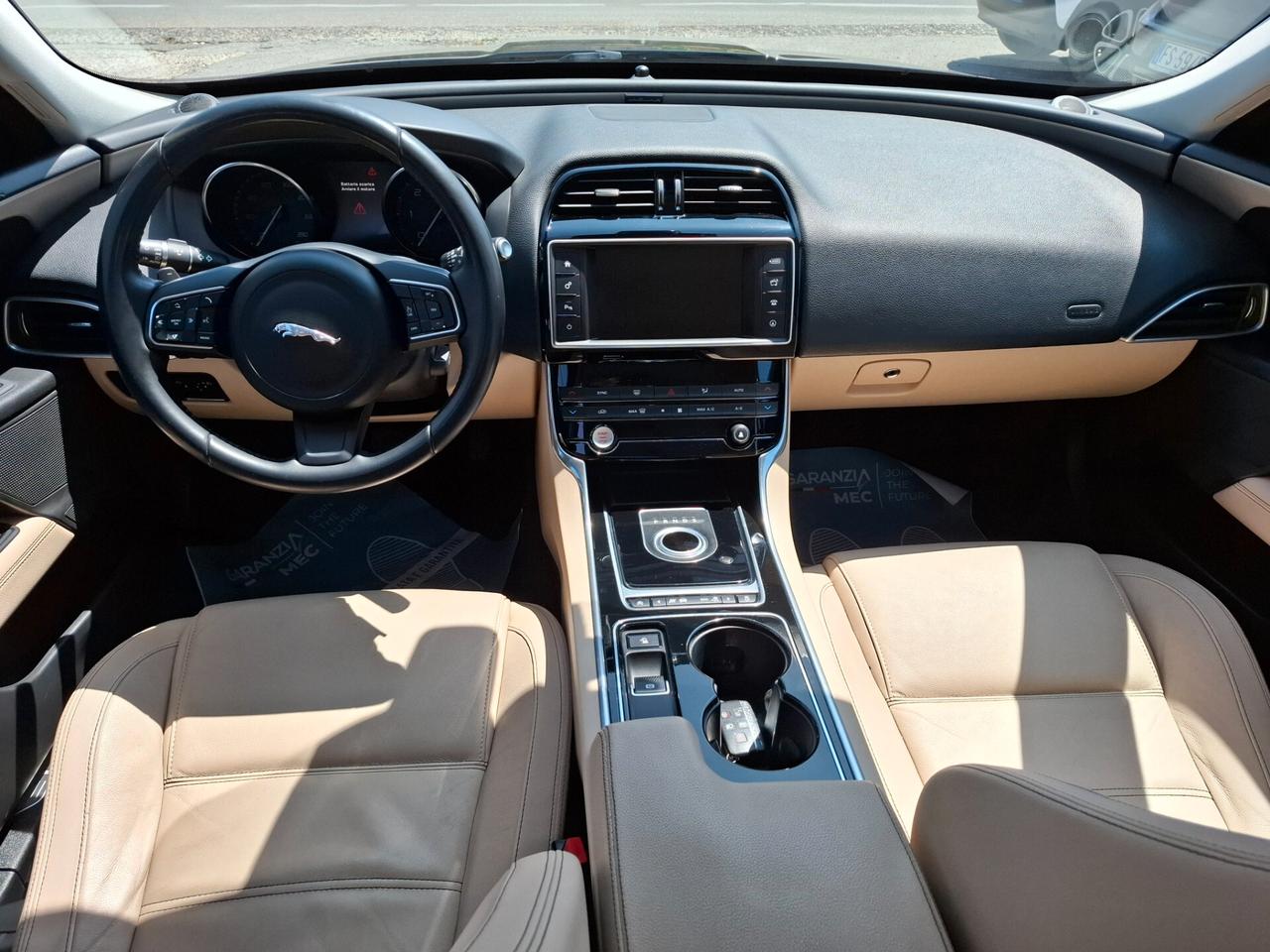 Jaguar XF 2.0 D 180 CV aut. Prestige anno 2016