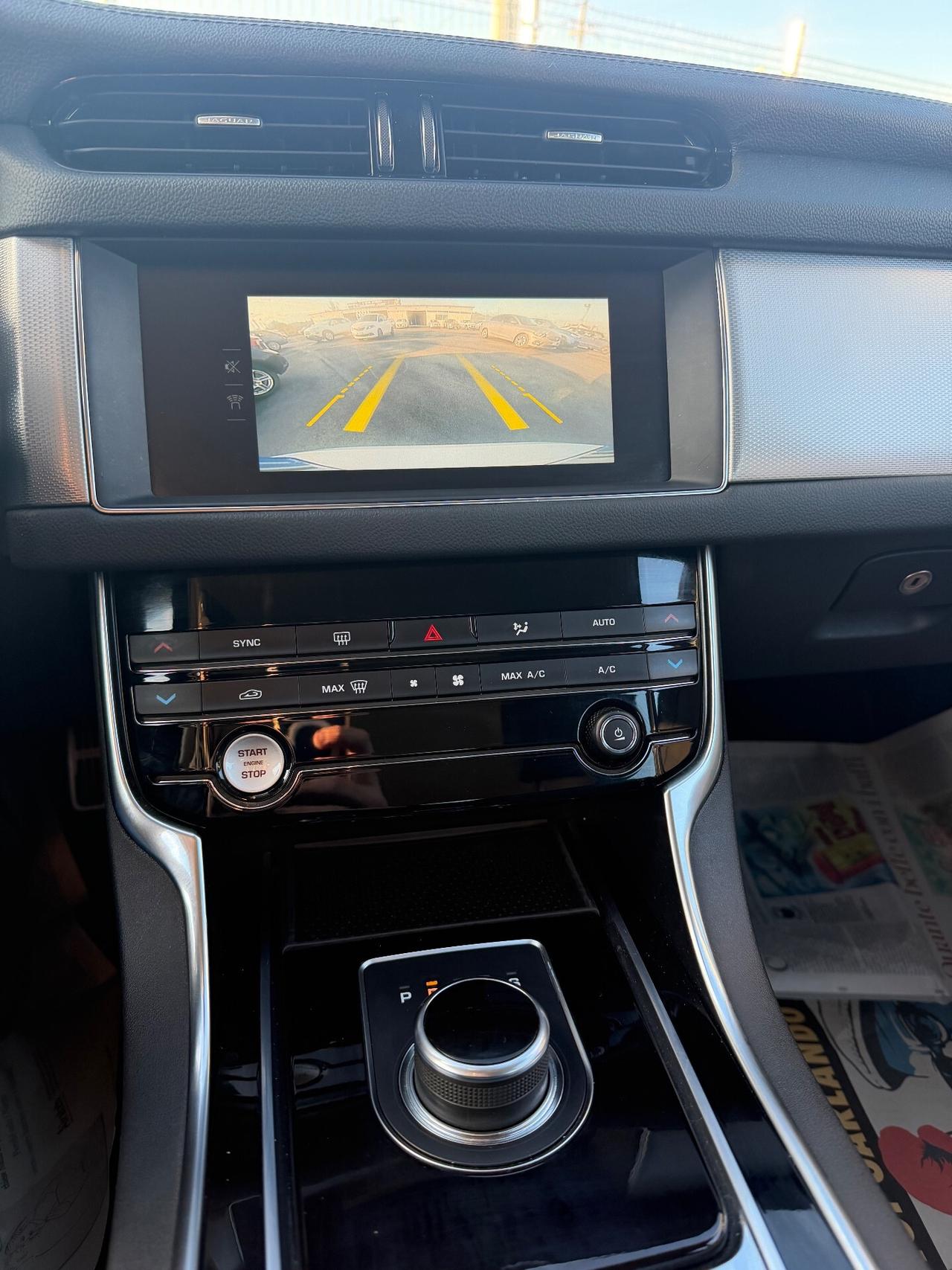 Jaguar XF 2.0 D 180 CV AWD aut. Prestige Business Edition