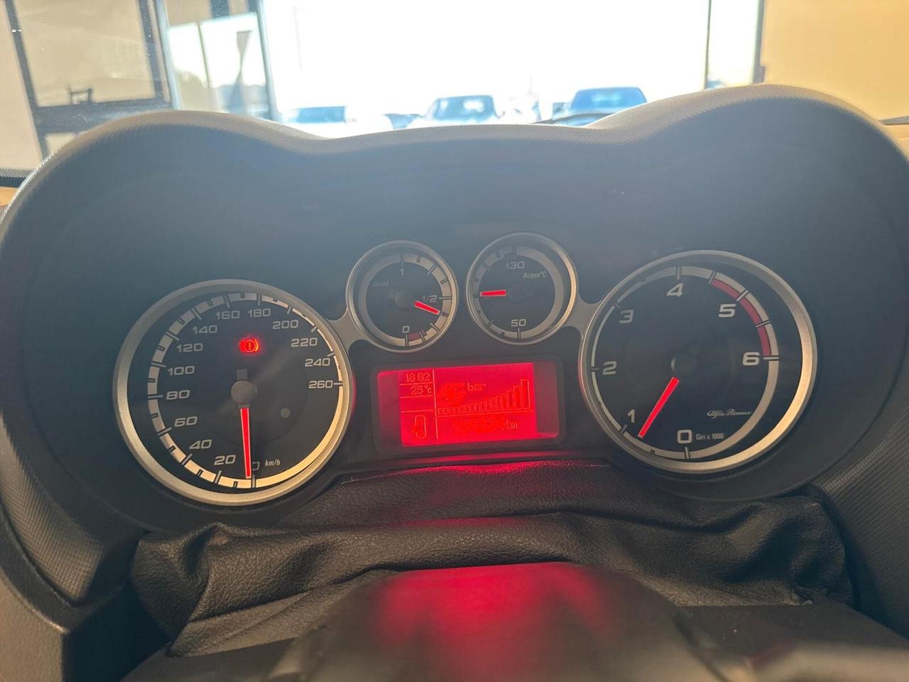 Alfa Romeo MiTo 1.3 JTDm 85 CV per neopatentati