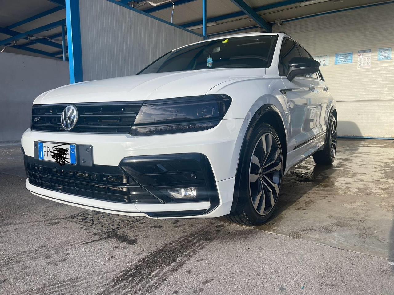 Volkswagen Tiguan 2.0 BiTDI SCR DSG 4MOTION Advanced R-Line BMT