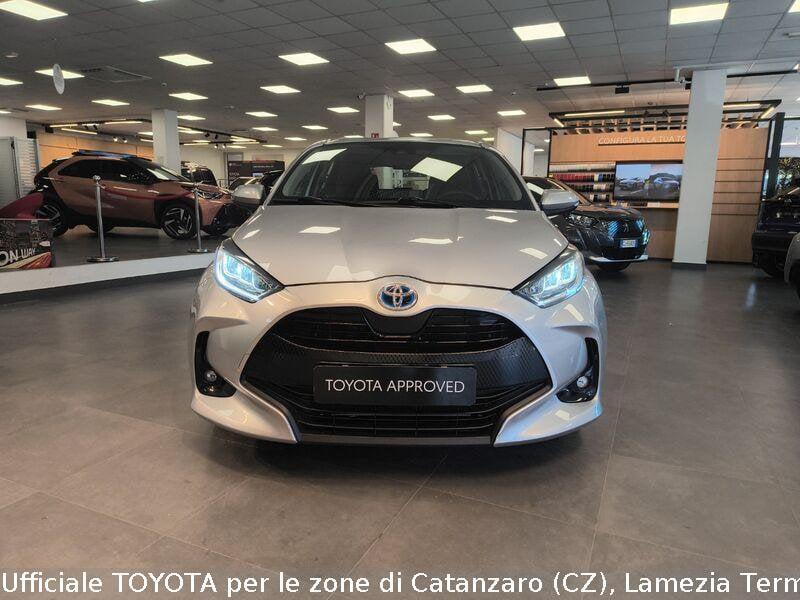 Toyota Yaris Hybrid Trend MY22