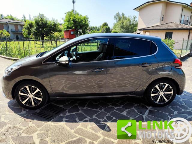 PEUGEOT 208 1° serie PureTech 82 5 p. Allure NEOPAT.GARANZIA