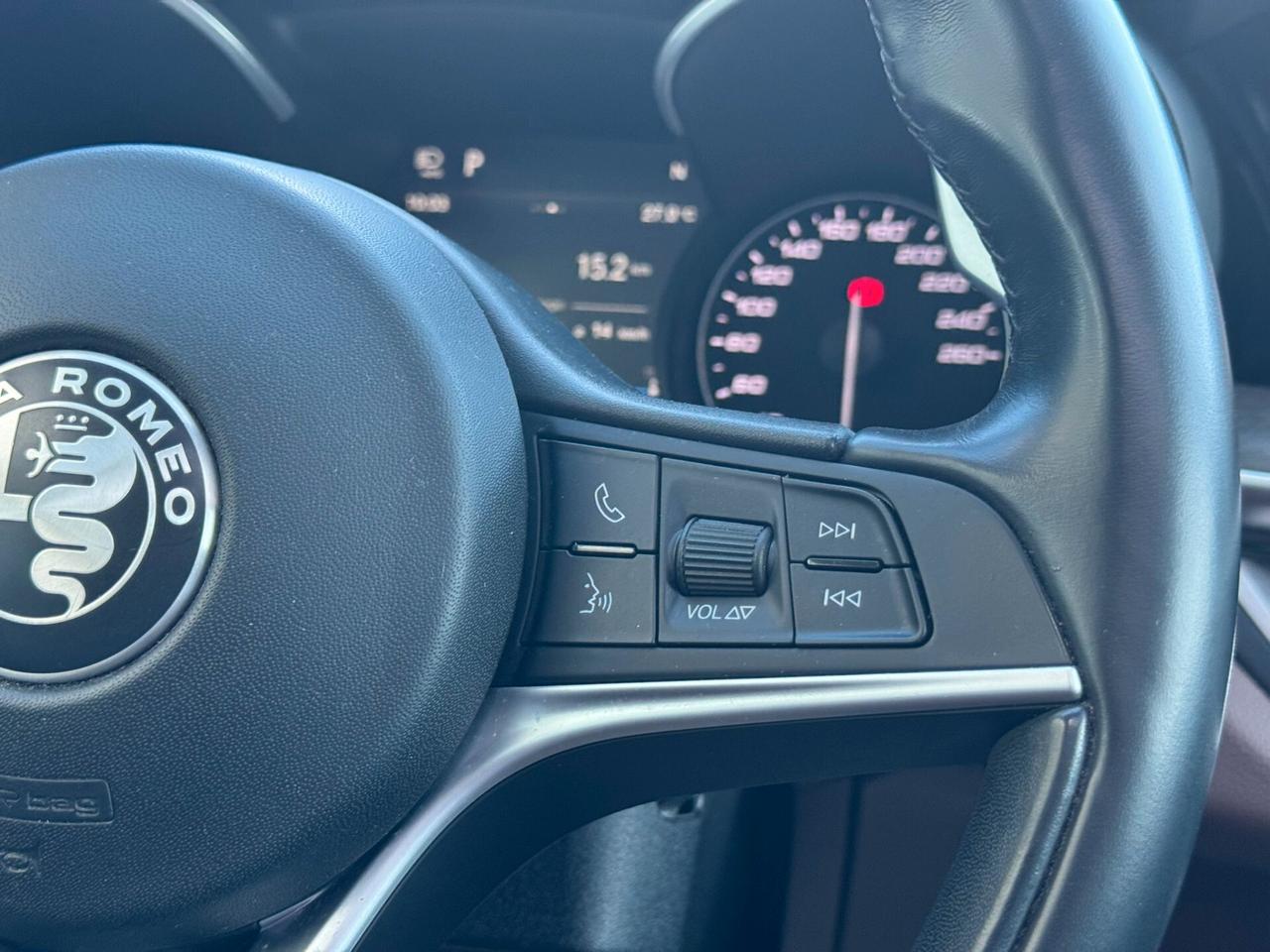 Alfa Romeo Stelvio 2.0 Turbo 200 CV AT8 Q4 Executive con impianto metano