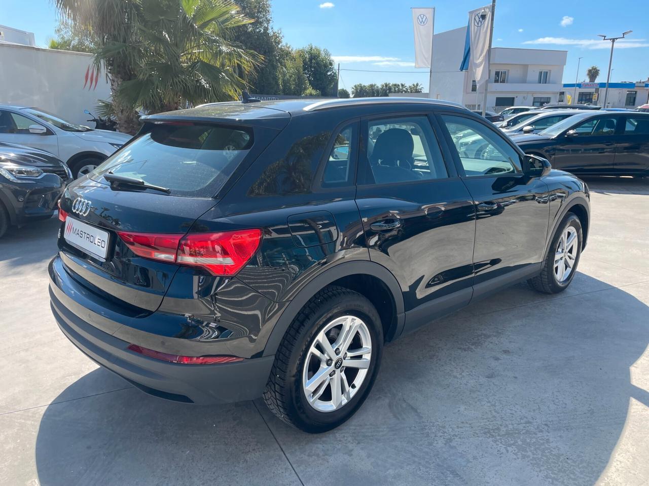 Audi Q3 35 TDI S tronic Business