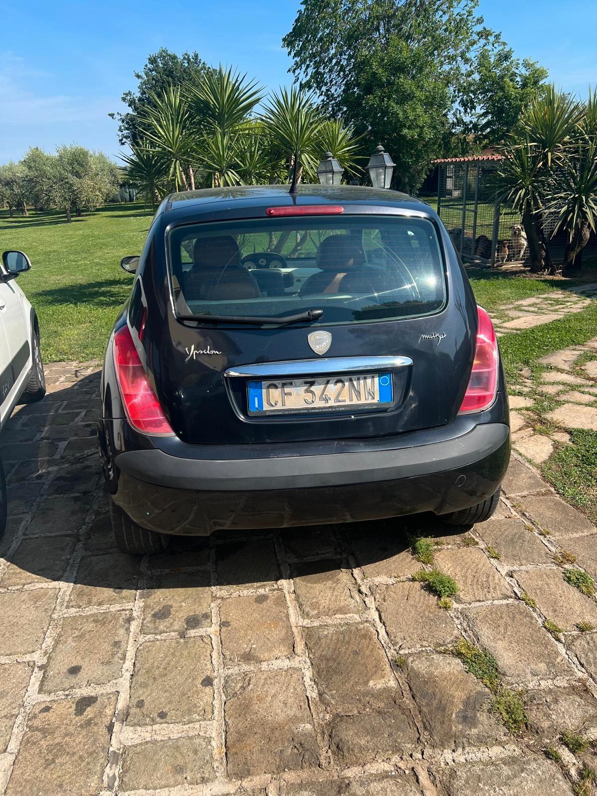 Lancia Ypsilon 1.3 Multijet 16V Argento