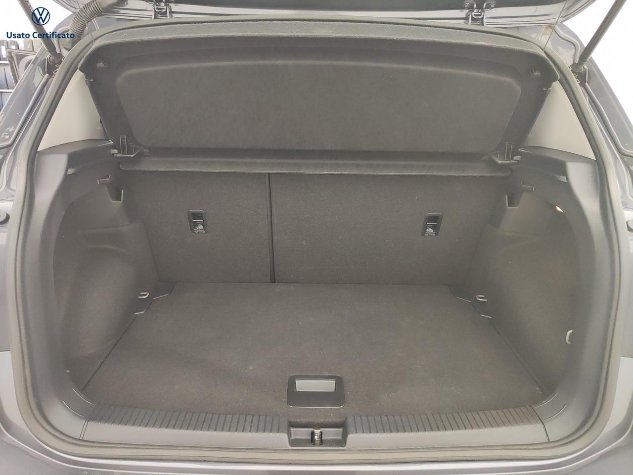 VOLKSWAGEN T-Cross - T-Cross 1.0 TSI Life