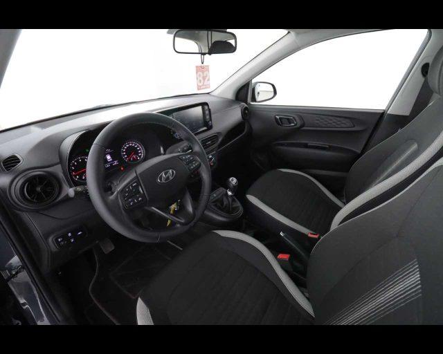 HYUNDAI i10 1.0 MPI Tech