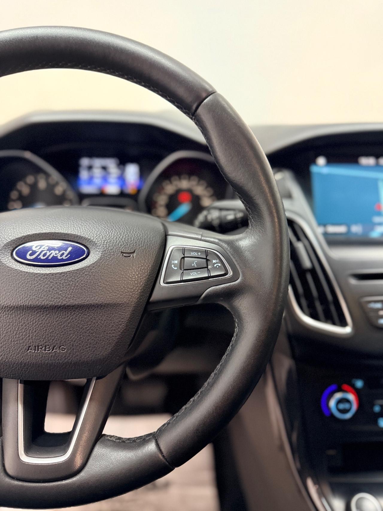 Ford Focus 1.5 TDCi 120 CV AUT. SW Titanium X 03/2017 EURO 6B NEOPATENTATI