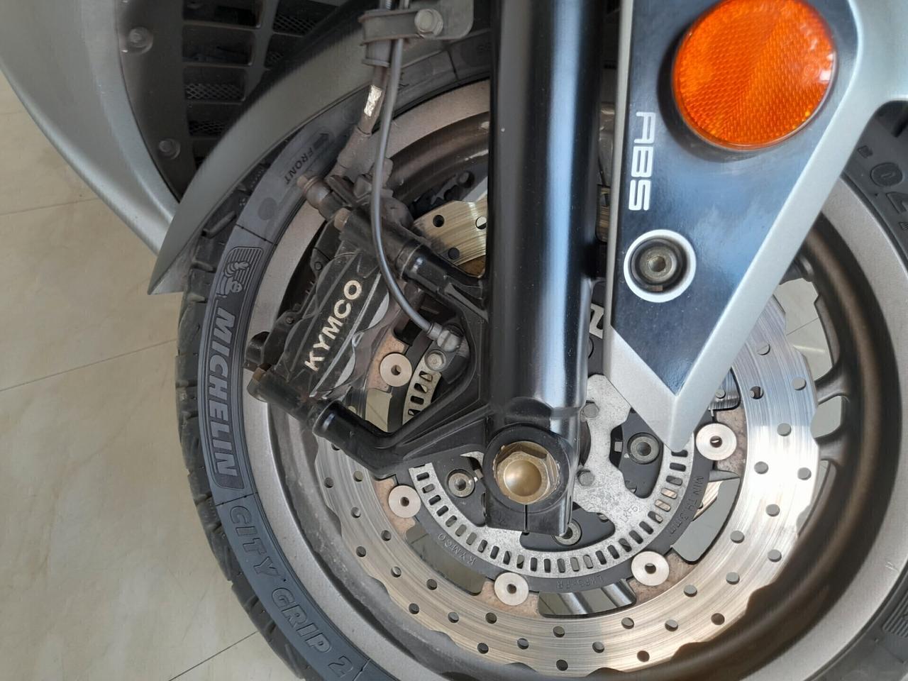 Kymco Xciting 400i