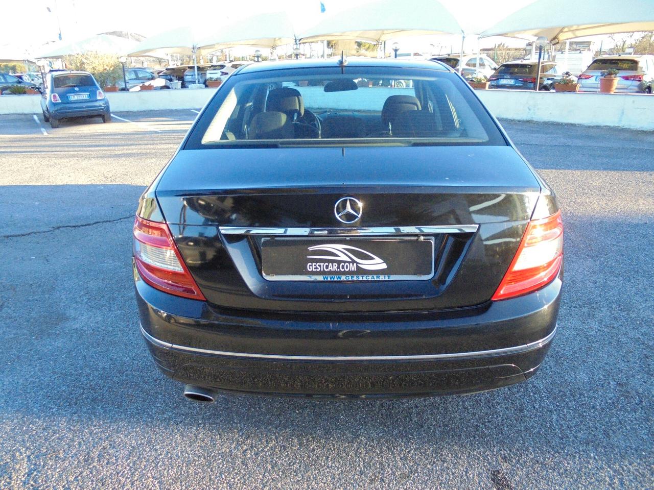 Mercedes-benz C 220 CDI BlueEFFICIENCY Elegance