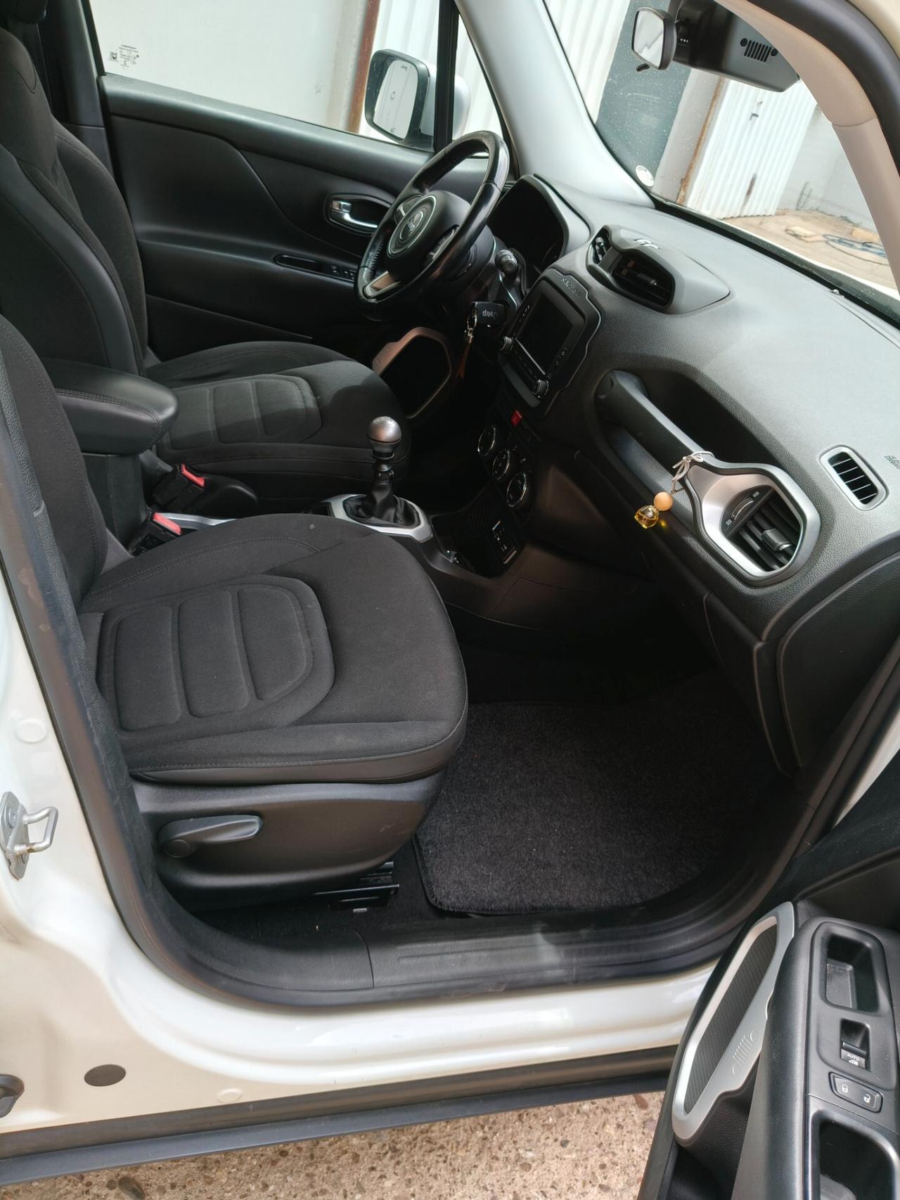 Jeep Renegade 1.6 Mjt 120 CV Longitude