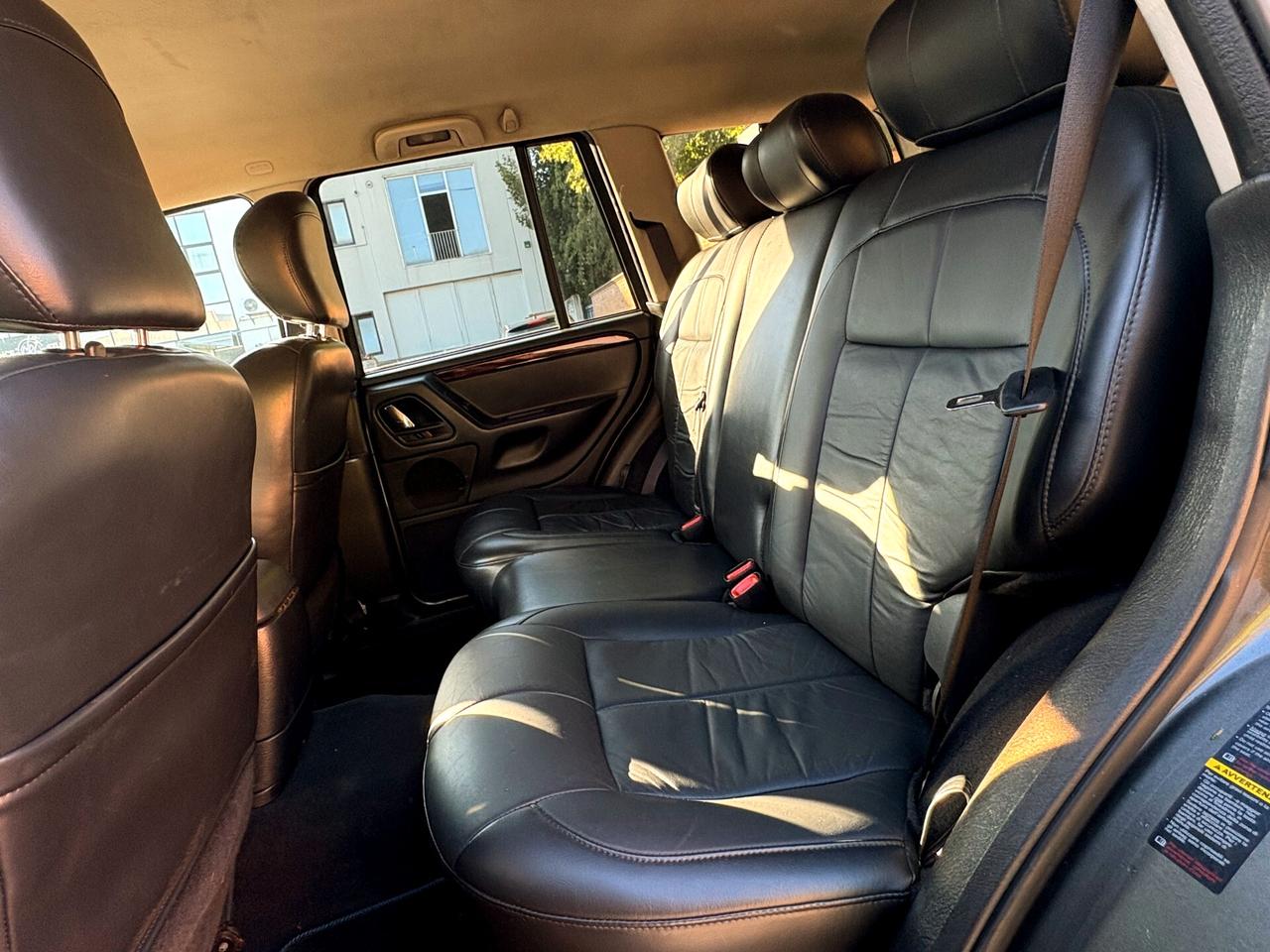 JEEP Gr.CHEROKEE 2.7D aut-188000km-Pelle-2005