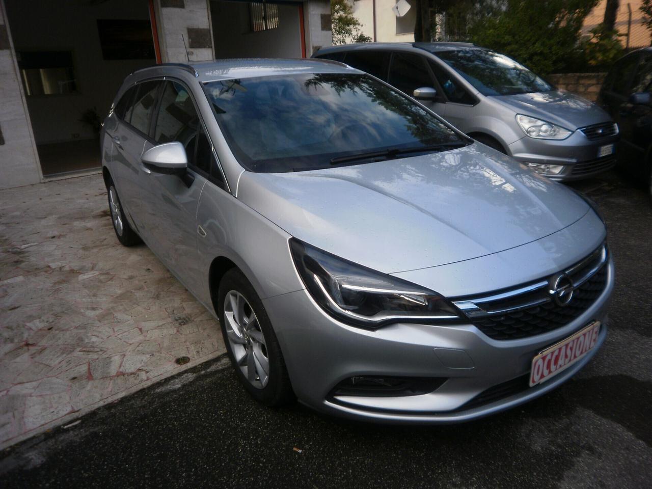 OPEL ASTRA 1.6 CDTI 110 CV SPORTS TOURER BUSINESS NEOPATENTATI