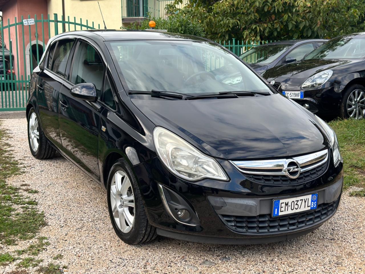 Opel CORSA 1.2 5P SPORT NEOPAT KMCERT GARANZ